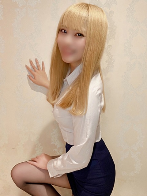 Chisato4